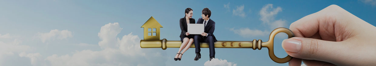 若くて新婚の人は彼らの希望を夢見ることができます。画像